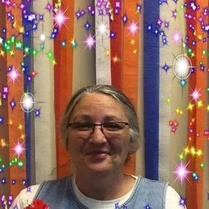 Meet your Posher, Debbie